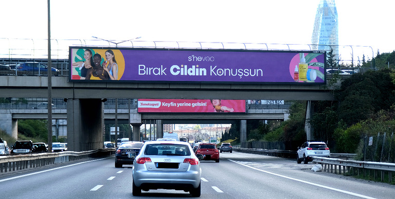 Billboard Reklam Tasarımı Nasıl Olmalı? 1 billboard reklam tasarimi 1